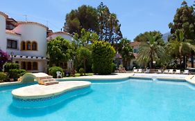 Mr Hotelet De La Racona & Apartments